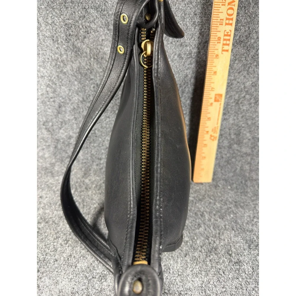 Vintage Coach Janice Legacy Bag Black Leather Brass Hardware  H7U-9950  Dust bag